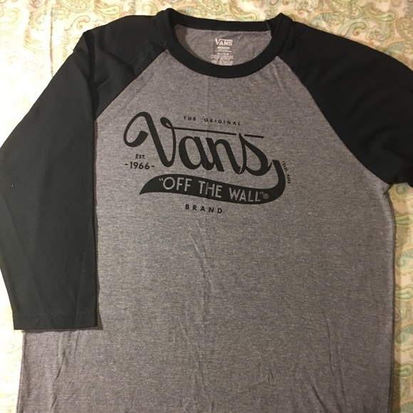 Vans Other - MENS MED VANS SHIRT ALMOST NEW Vans Other - MENS MED VANS SHIRT ALMOST NEW